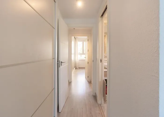 Dream By The Apartment